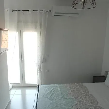 Calm Agioi Apostoloi (Evia)